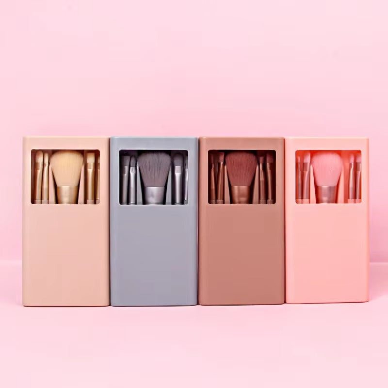 Beauty Travel Makeup Brush Set – 5 Pcs Brushes in Shell Mirror Box (Random Color)