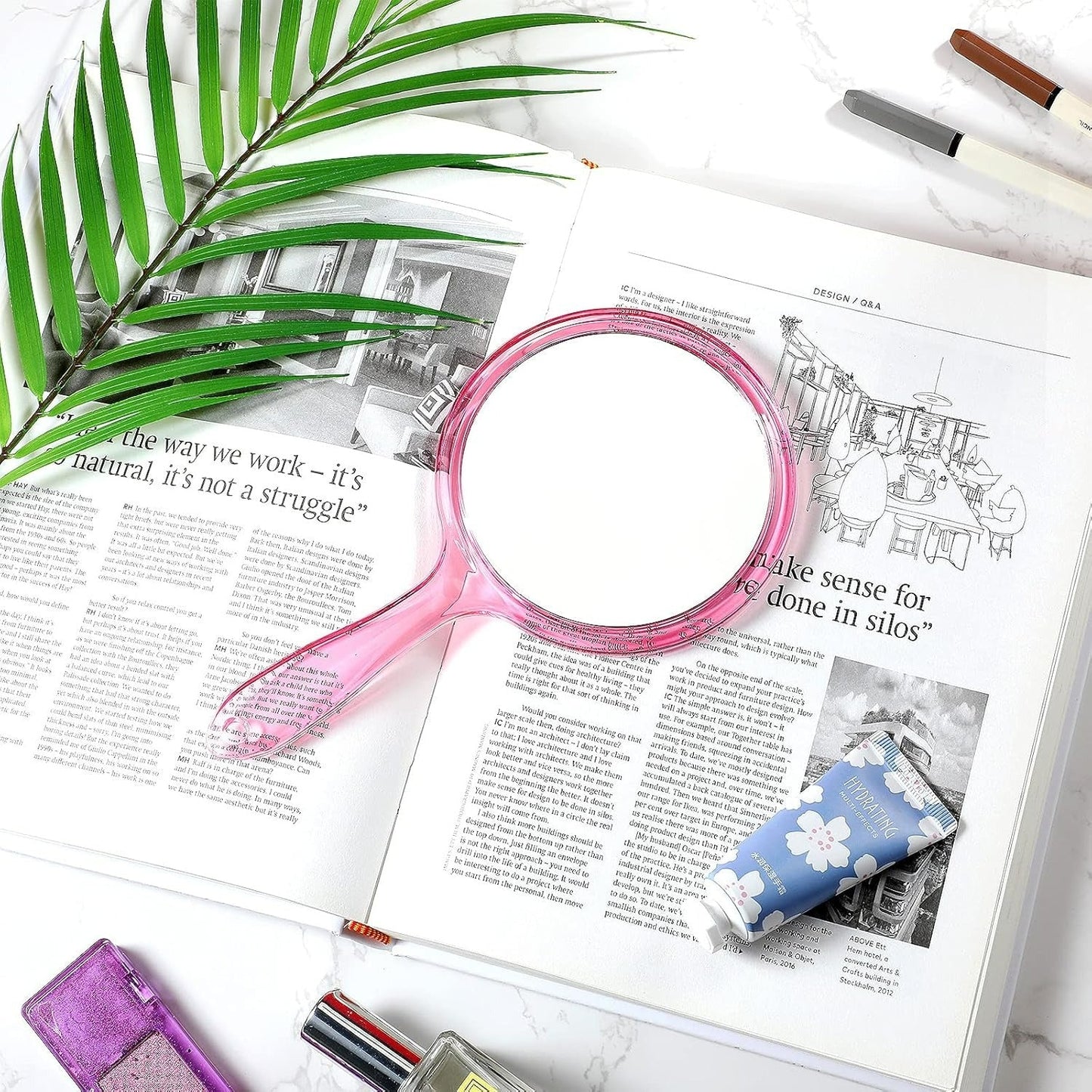 2X Magnifying Double-Sided Mirror – Handheld & Wall Mount Cosmetic Mirror